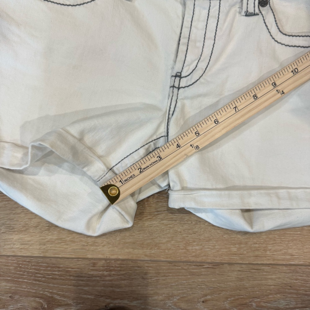 BKE Denim Payton White Jean Shorts Size 2 - Picture 8 of 8